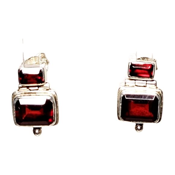 925K GARNET EARRINGS DANGLE DOUBLE STONE ARTICULATING POST STUD 1960s EUC! - Picture 4 of 14